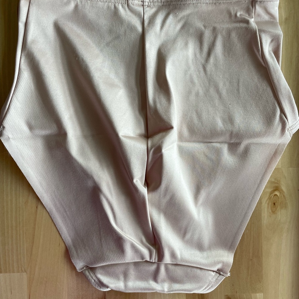 Ruby Ribbon Shaping Brief - Pale - Picture 2 of 3